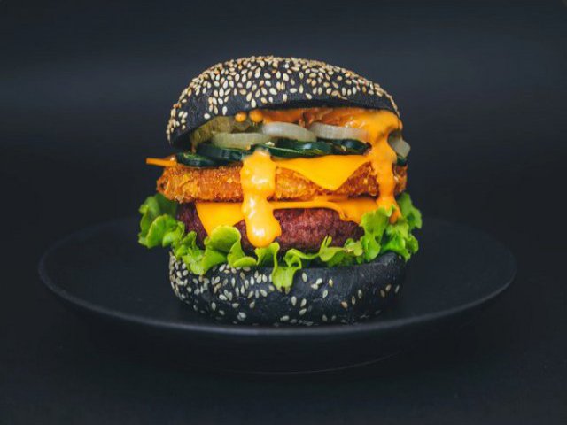 Vega Burger Brothers